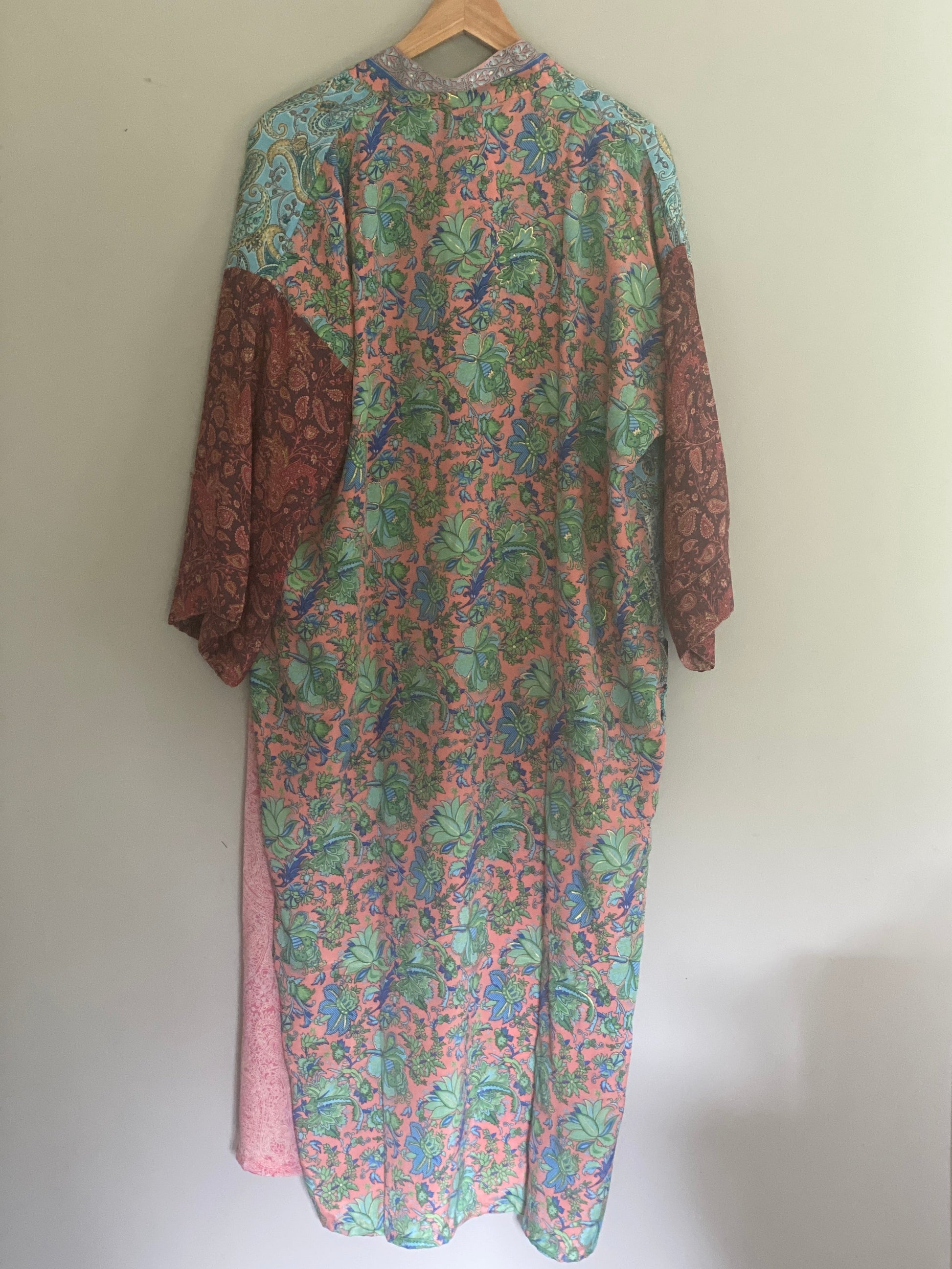 Jaipur Turkos kimono baksida foto