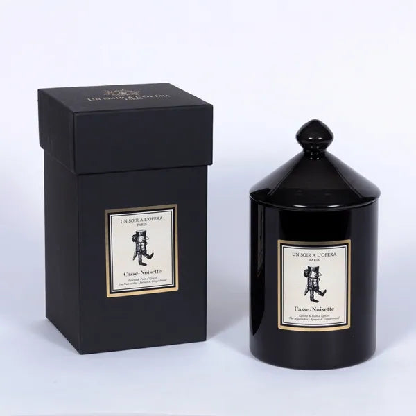 THE NUTCRACKER Spruce and gingerbread - Luxury Scented Candle